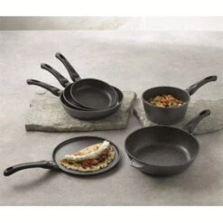 Lot 3 Pièces - 2 Poêles 24 Et 28 Cm Et Une Crêpière Avec Revêtement Dur Comme La Pierre -Ustensiles De Cuisine Boutique 10940 1 1 Lot 3 pieces 2 poeles 24 et 28 cm et une Crepiere avec revetement Dur comme la pierre Mathon