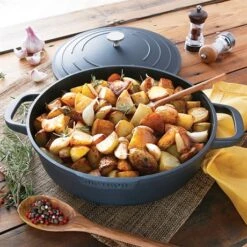 Cocotte Légère Basse Ronde En Fonte D'aluminium 28 Cm 4,1 L Coloris Noir 8 Cocotte Légère Basse Ronde En Fonte D'aluminium 28 Cm 4,1 L Coloris Noir -Ustensiles De Cuisine Boutique 203003 2 4 Cocotte legere basse ronde en fonte d aluminium 28 cm 4 1 L coloris noir Mathon