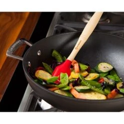 Le Creuset Wok Les Forgées 28 Cm -Ustensiles De Cuisine Boutique 23803 3 4 Wok Les Forgees 28 cm Le Creuset