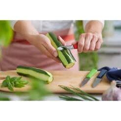 Opinel Eplucheur Microdenté Lame Inox 6 Cm Coloris Rouge -Ustensiles De Cuisine Boutique 270174 2 3 Eplucheur microdente lame inox 6 cm coloris rouge Opinel