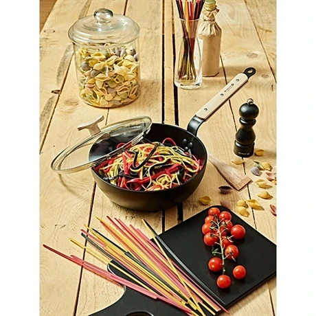 De Buyer Sauteuse 24 Cm Bombée Choc B Bois 4 De Buyer Sauteuse 24 Cm Bombée Choc B Bois – Image 2