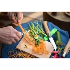 Opinel Eplucheur De Poche N°6 11 Opinel Eplucheur De Poche N°6 -Ustensiles De Cuisine Boutique 418005 4 2 Eplucheur de poche N 6 Opinel