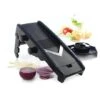 Mandoline Lame V Multi-râpes Noir -Ustensiles De Cuisine Boutique 470046 0 1 Mandoline lame V multi rapes noir Mastrad