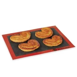 Lot Plaque à Pâtisserie Perforée Et Tapis De Cuisson Perforé -Ustensiles De Cuisine Boutique 509023 2 1 Lot plaque a patisserie perforee et tapis de cuisson perfore Mathon