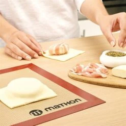 Lot Tapis De Cuisson Et Tapis De Cuisson Perforé Silicone Et Fibre De Verre 40 Cm -Ustensiles De Cuisine Boutique 512900 3 2 Lot tapis de cuisson et tapis de cuisson perfore silicone et fibre de verre 40 cm Mathon