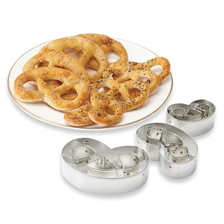 Patisse Set De 3 Emporte-pièces Bretzel 3 Patisse Set De 3 Emporte-pièces Bretzel