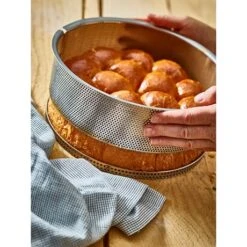 De Buyer Moule à Manqué Amovible En Inox Perforé 24 Cm Et Feuille De Cuisson Antiadhésive -Ustensiles De Cuisine Boutique 571005 2 1 Moule a manque amovible en inox perfore 24 cm et feuille de cuisson antiadhesive De Buyer