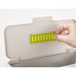 Joseph Joseph Bac à Compostage à Fixer 9 Joseph Joseph Bac à Compostage à Fixer -Ustensiles De Cuisine Boutique 654075 3 3 Bac a compostage a fixer Joseph Joseph