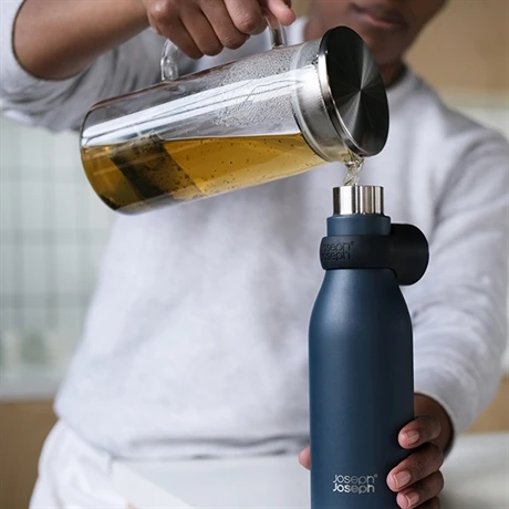 Joseph Joseph Bouteille Isotherme Isolée Sous Vide Loop 500 Ml Bleu Mat 7 Joseph Joseph Bouteille Isotherme Isolée Sous Vide Loop 500 Ml Bleu Mat – Image 5